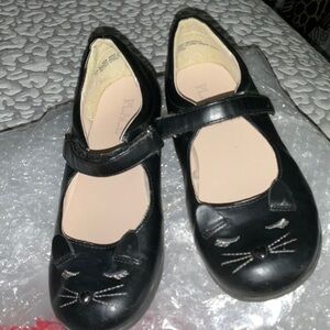 Girls black pre loved children place shoes